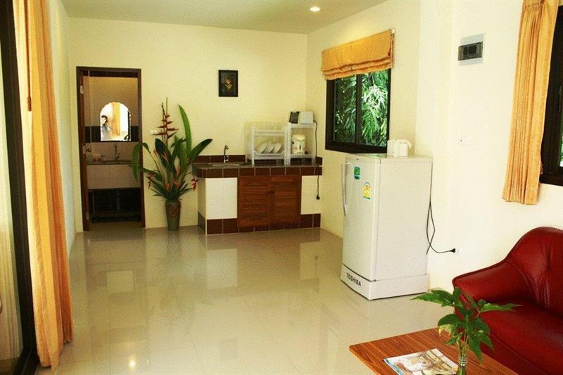 Baansaensook Villas *